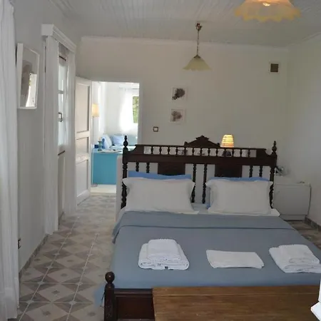 Elea,suberb Seaview,nearby Beach And Town. Villa Skopelos Town